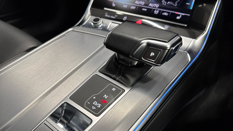 Audi A6 55 TFSI e 17.9kWh Quattro Competition 4dr S Tronic Saloon